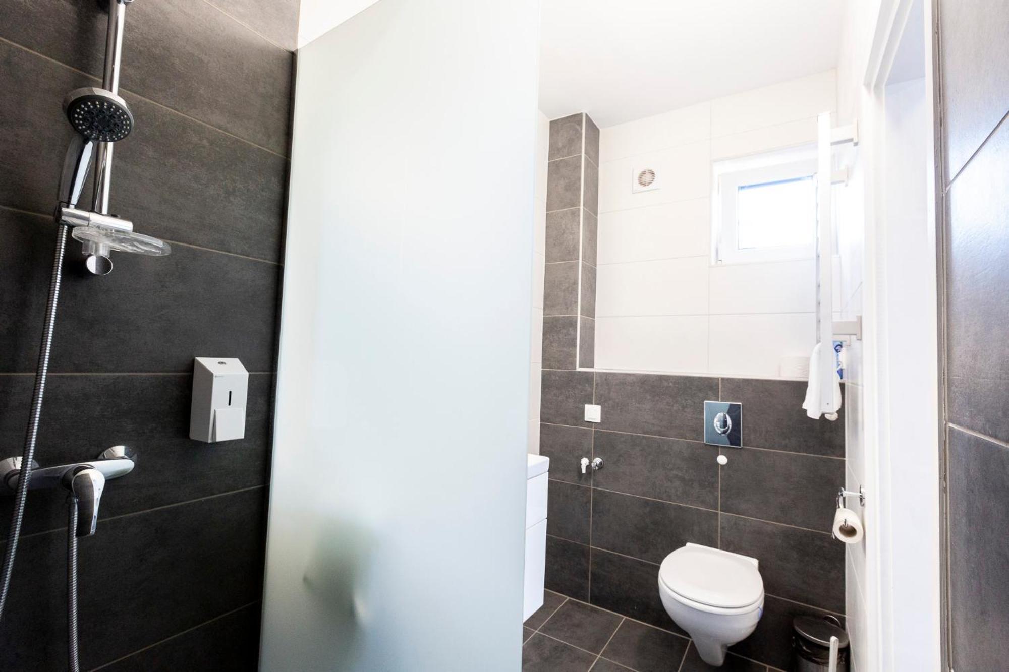 Horvath Apartman Fertőd Exteriör bild